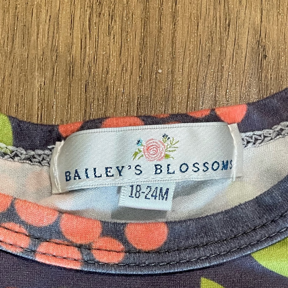 Bailey’s Blossoms‎ (18-24 months) floral jumpsuit - Picture 3 of 4
